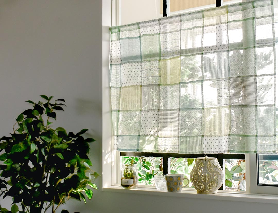 カフェカーテン　パッチワークラッシュ