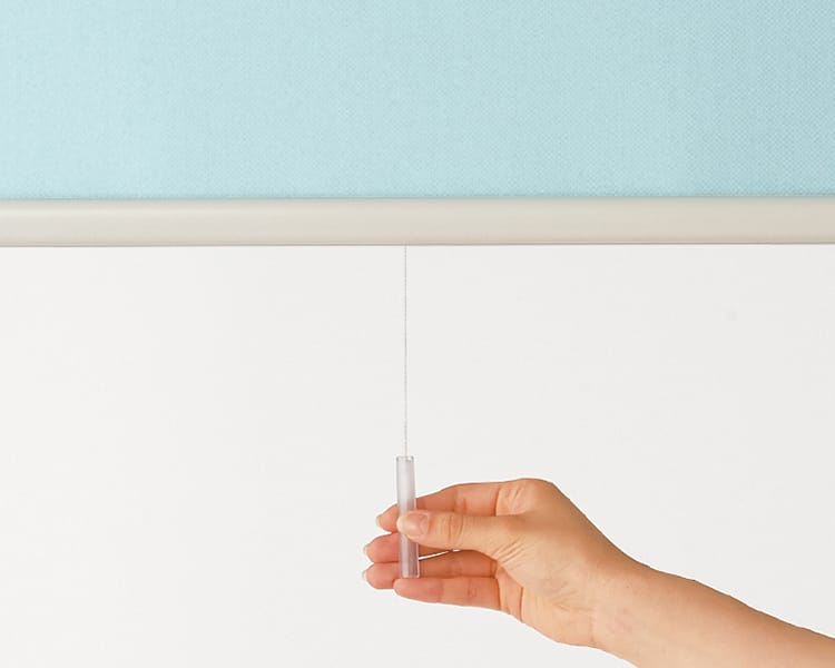 ニチベイロールスクリーンのプルコード式