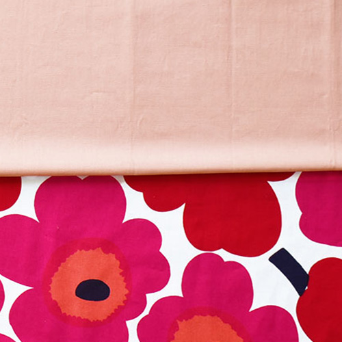 ピエニウニッコ(レッド)×ピンクのカーテンサムネイル画像