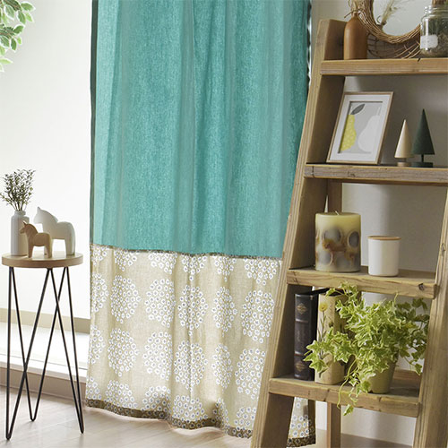 プケッティ(ベージュ)×ミントのカーテンの全体サムネイル画像