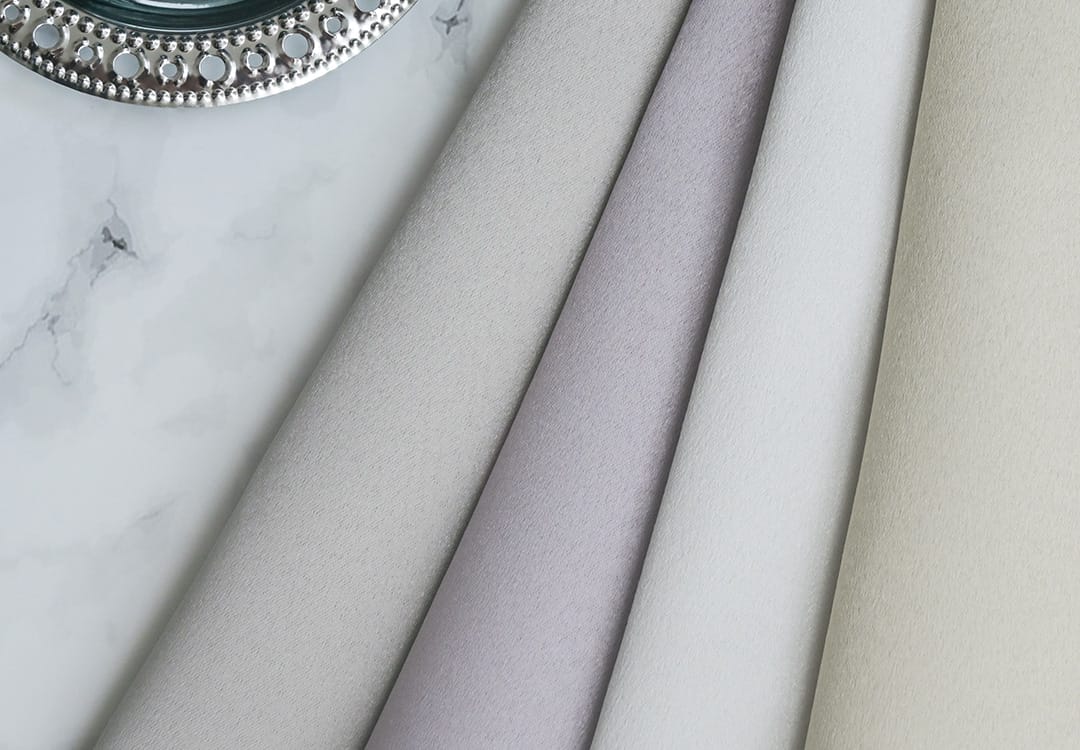 4色展開のルーセントカーテン