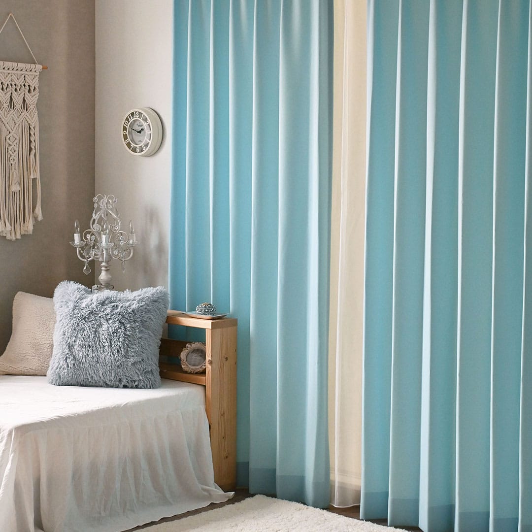 サックスブルー