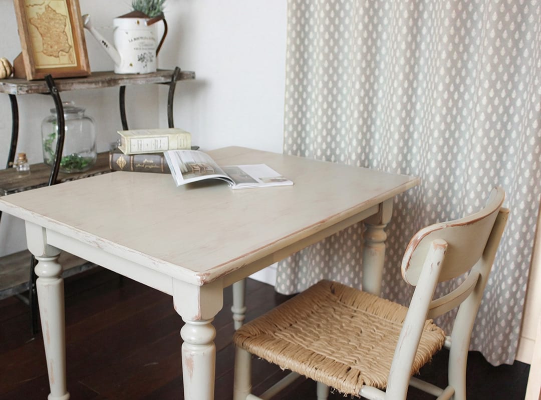 2級遮光 サコ ベージュ 南仏風コーディネート