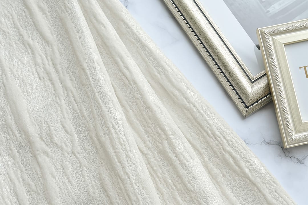 ヴァレリア(ペールグレー)