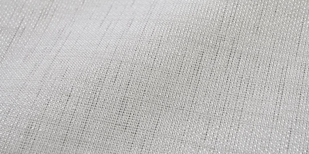 リネージュ 多機能レースカーテン 生地アップ リネン風マットベースにほんのり光沢があり表情豊か