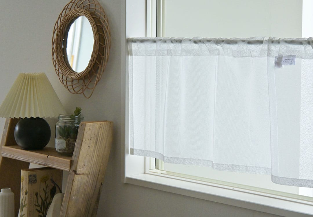 シンプルンのカフェカーテンの画像