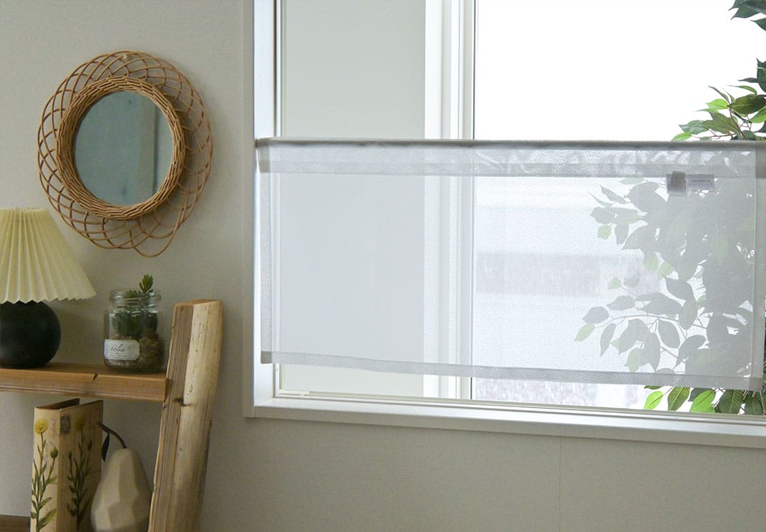 シンプルンのカフェカーテンの画像