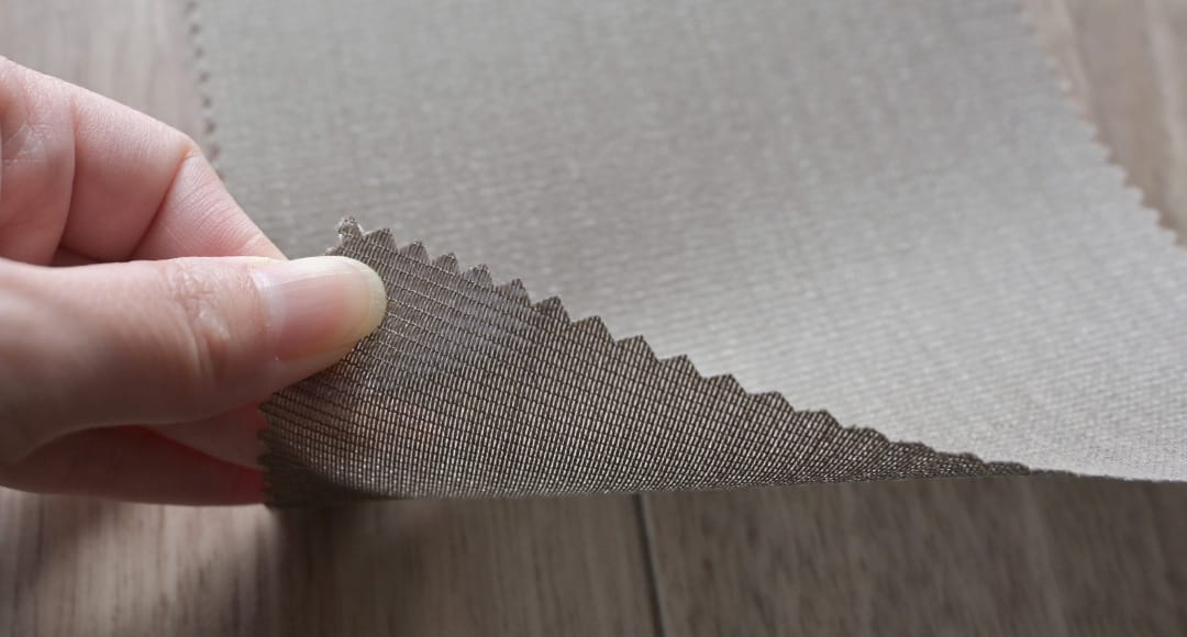 スクレ遮熱 ロールスクリーン カーキブラウン 遮熱 表裏