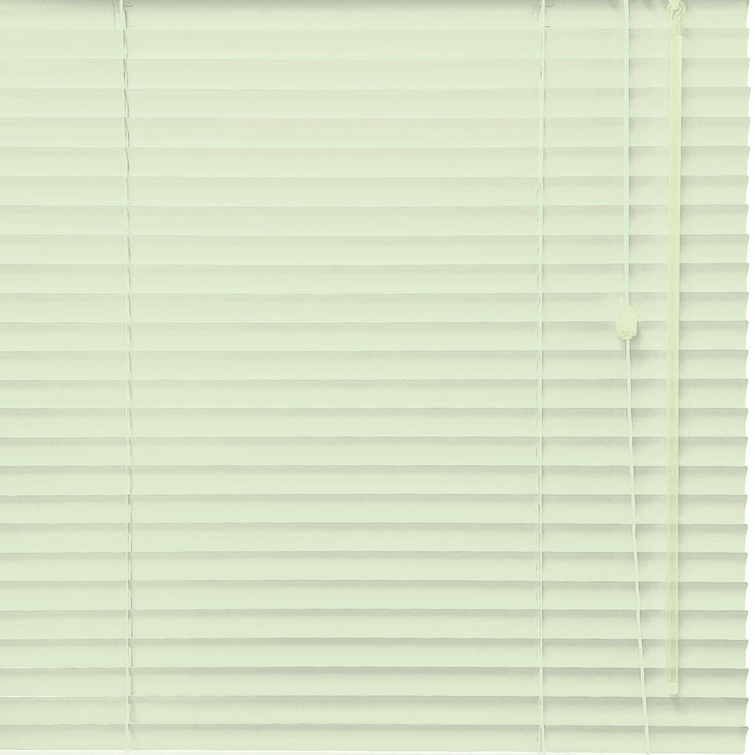 スカイグリーン