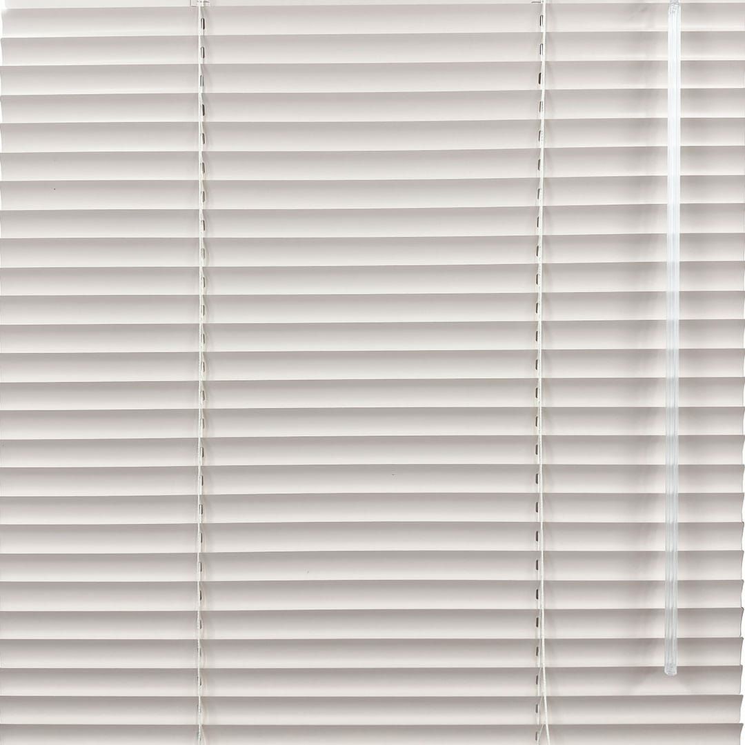 シャインピュアホワイト