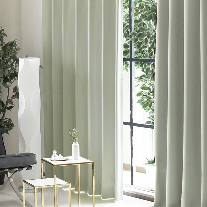 アッシュグレー