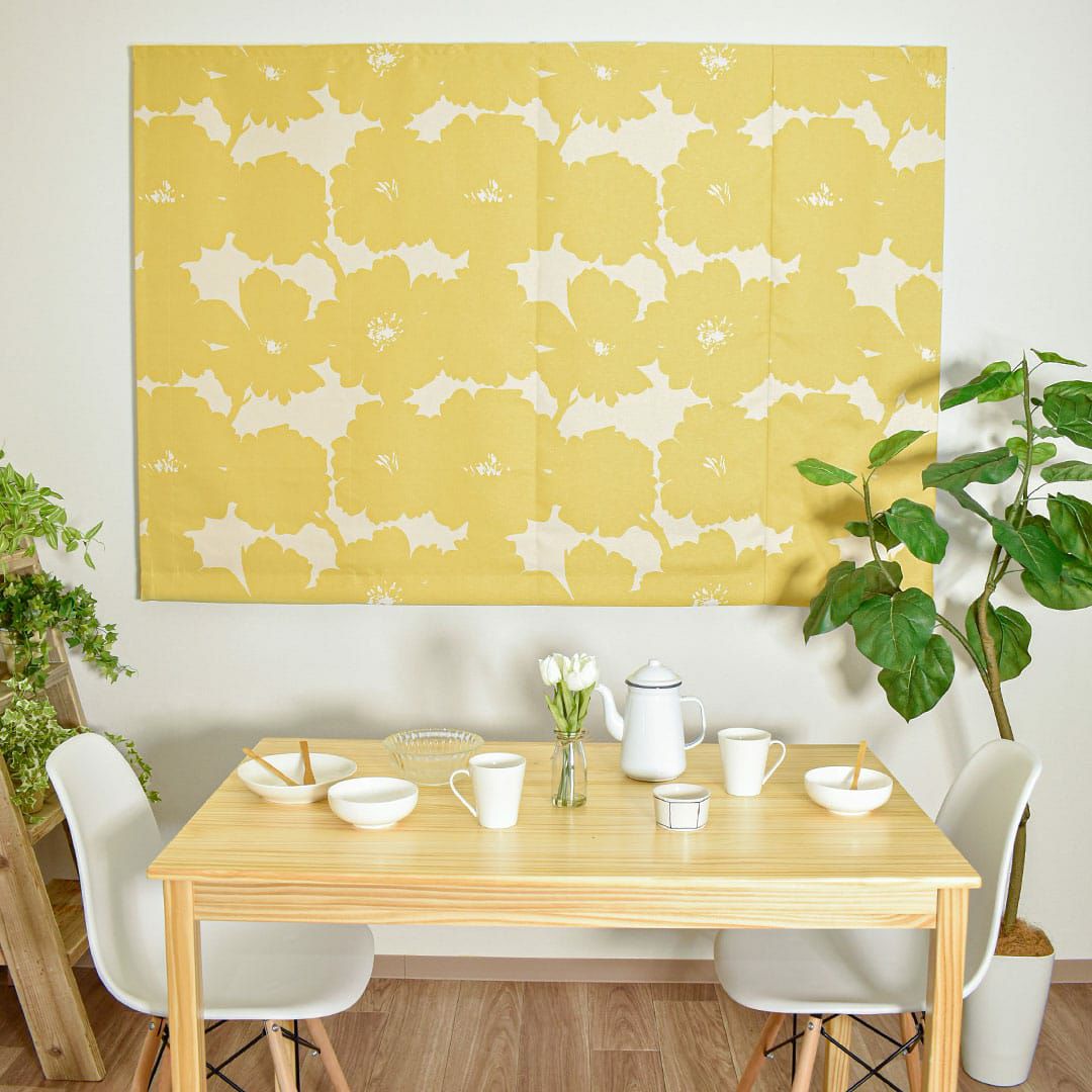 お部屋のアクセントに♪大人っぽい花柄がおしゃれな2級遮光カーテン