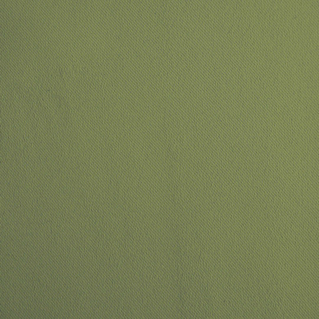 オリーブグリーン