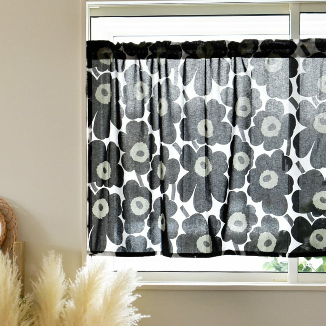 横幅118cm×高さ85cm　ステッチタイプ