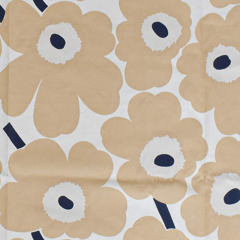 サンドベージュ