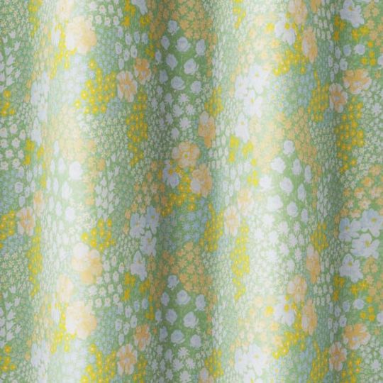 ライトグリーン