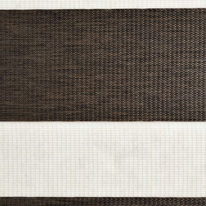 ダークブラウン