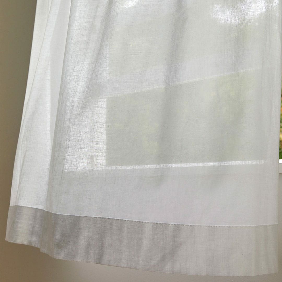 クォーターリポート　ディンキー　カーテン ベビー用品に使われる肌触りのよいシングルガーゼのレース｜QUARTER