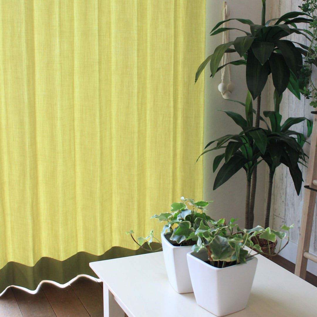 アンティークグリーン