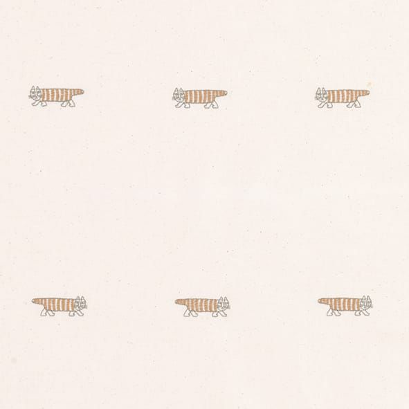 マイキー刺繍ドレープ(ベージュ)