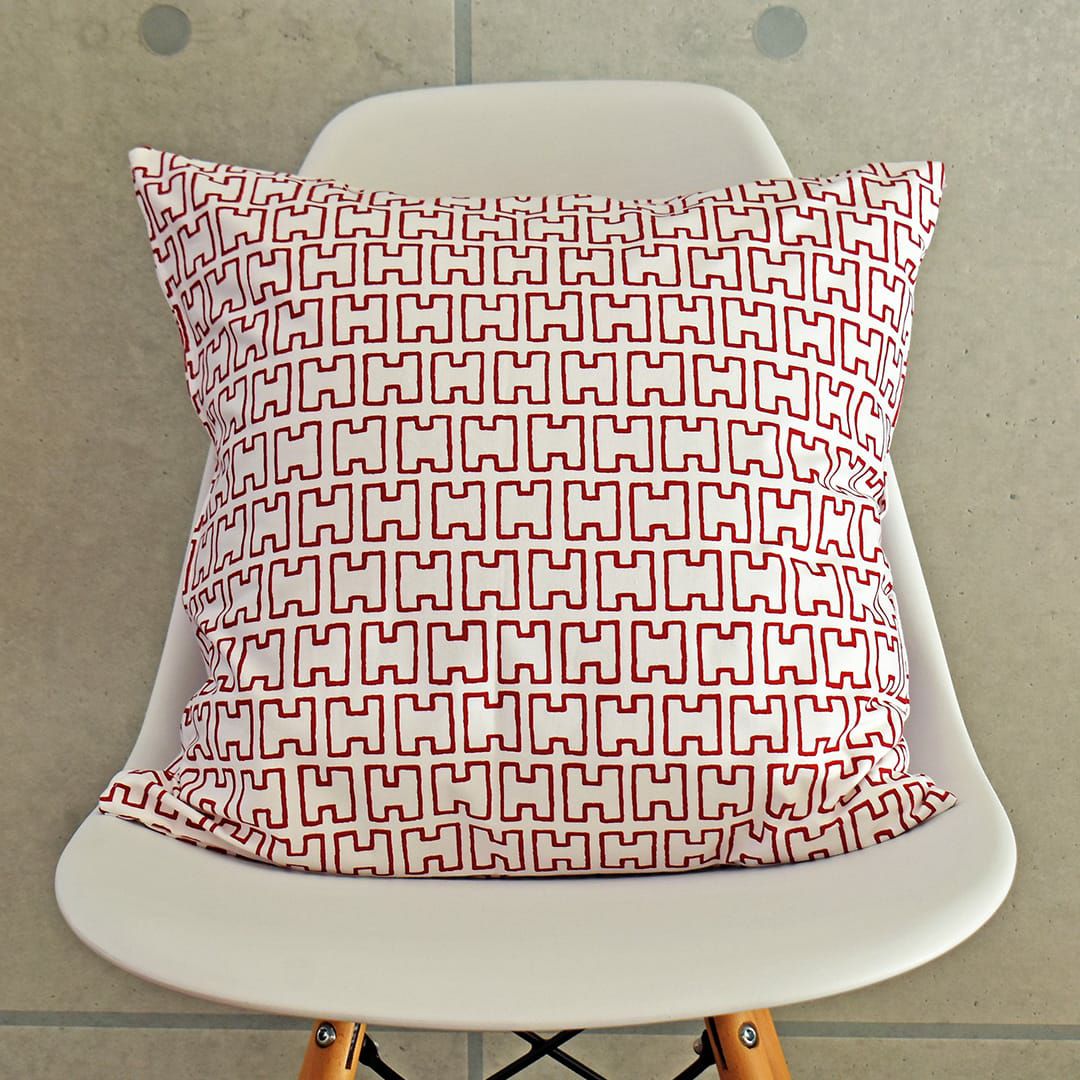 H55(ホワイト×レッド)