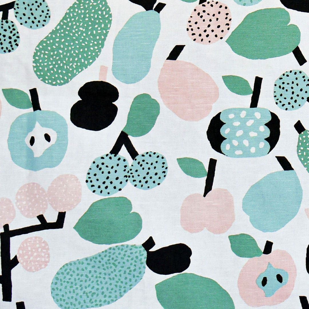 ライトグリーン