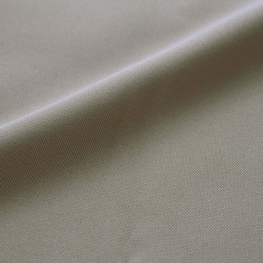 サンドベージュ