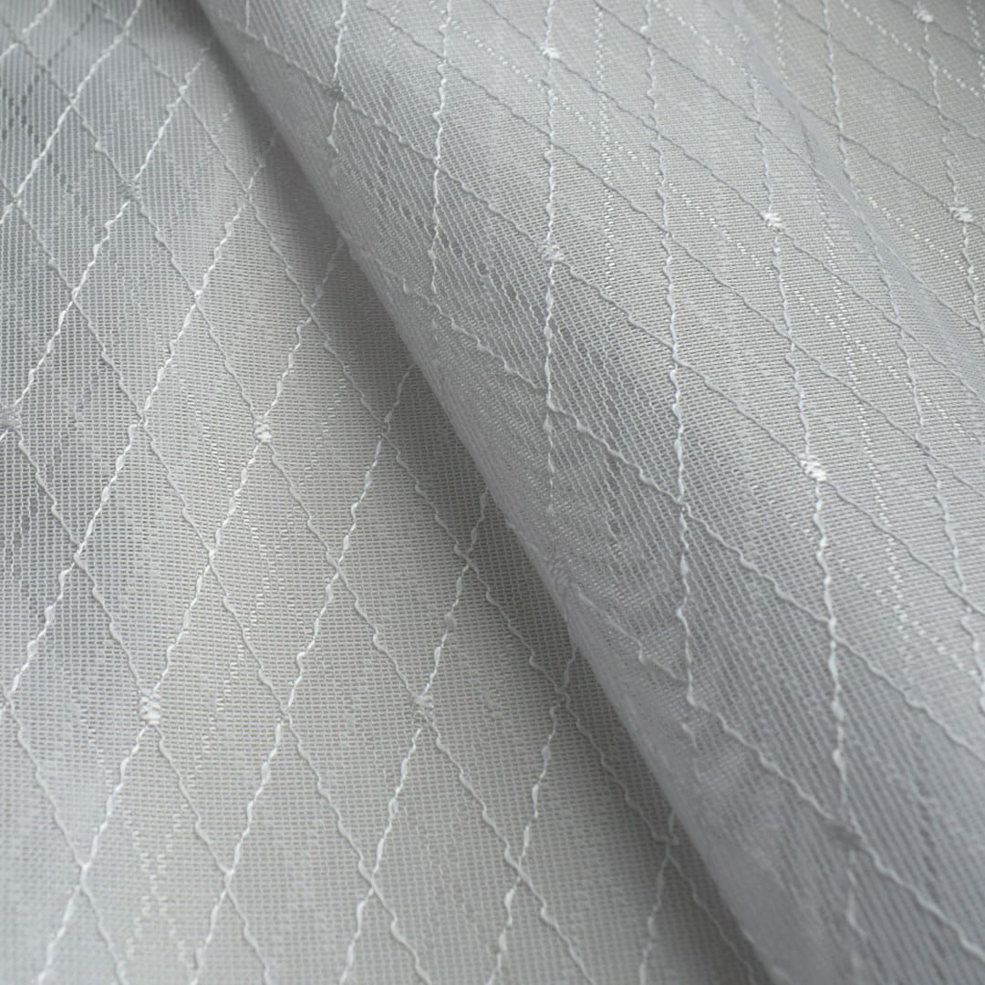 シルバーグレー